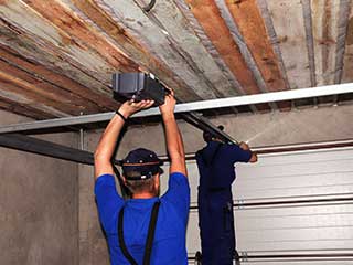 Affordable Garage Door Repair Near Inglewood, CA